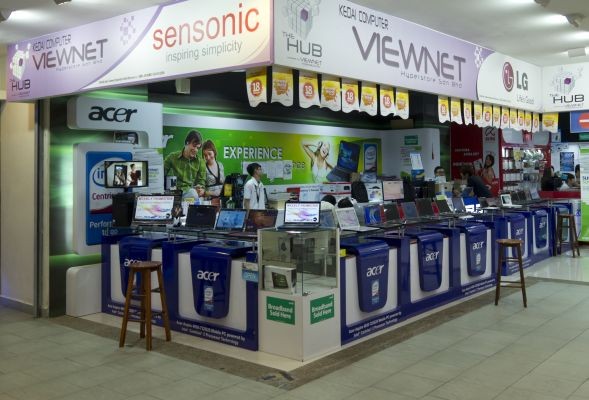 Nog een Acer stand Nog een Acer stand