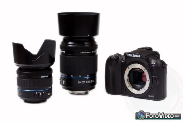 Samsung NX11 met objectieven