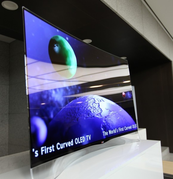 LG curved OLED TV