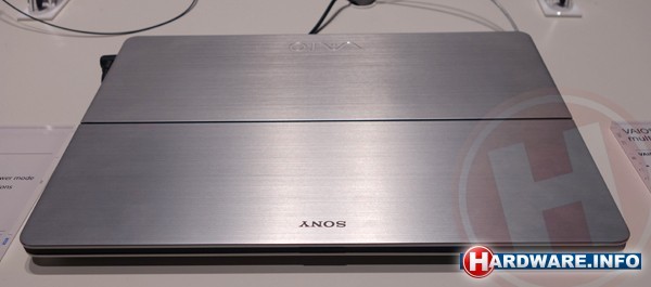 Sony Vaio Fit dichtgeklapt
