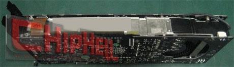 Foto van 9800GX2 model met flexibele SLI brug