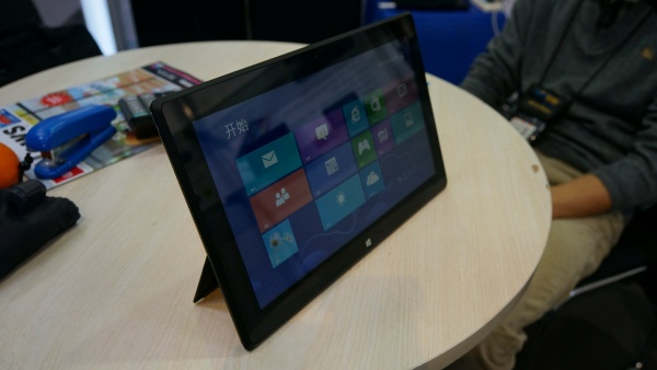 CeBIT: Intel promoot budget Windows 8 tablets van lokale merken