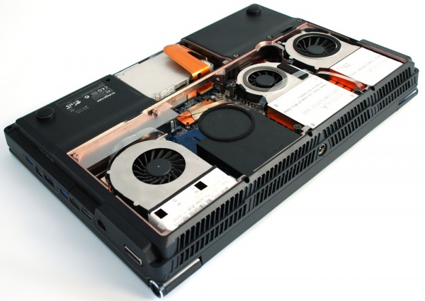 Eurocom komt met laptop-server Panther 5SE
