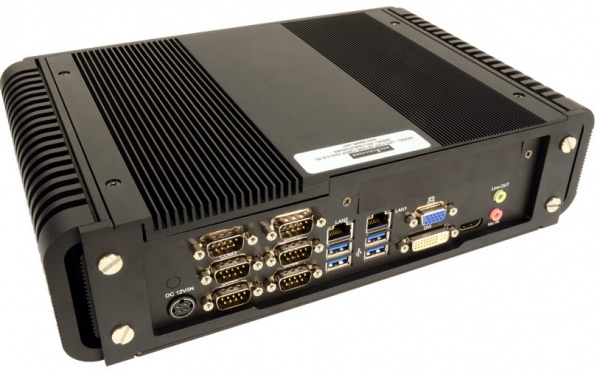 Passief gekoelde Stealth LPC-700F met Intel Core i7