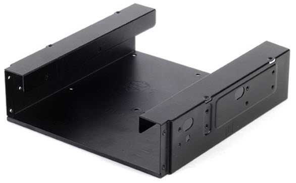 SilverStone introduceert 5,25-inch naar 3,5-inch en 2,5-inch converter: SDP10