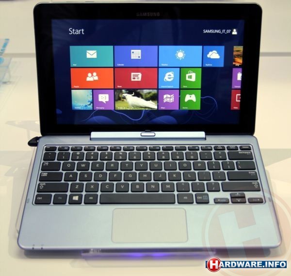 Samsung Ativ Smart PC met Atom