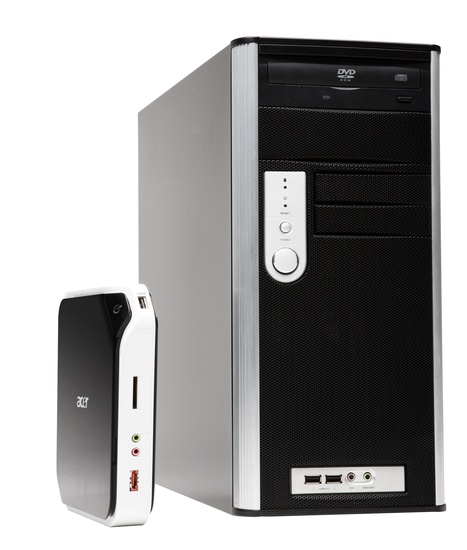 acer_aspirerevo_03_550