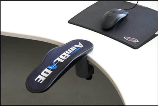 aimblade_okt2006_550