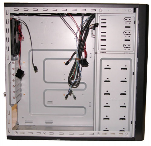 antec_three_hundred_inside