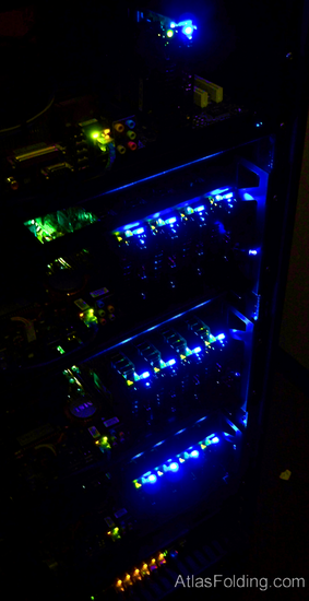 atlas_folder_serverrack_dark_550