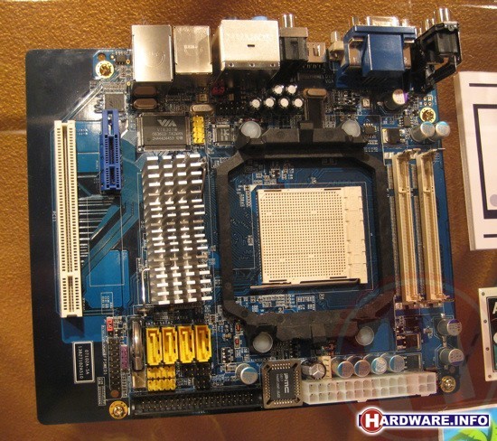 Albatron KD690-AM2 (DTX)