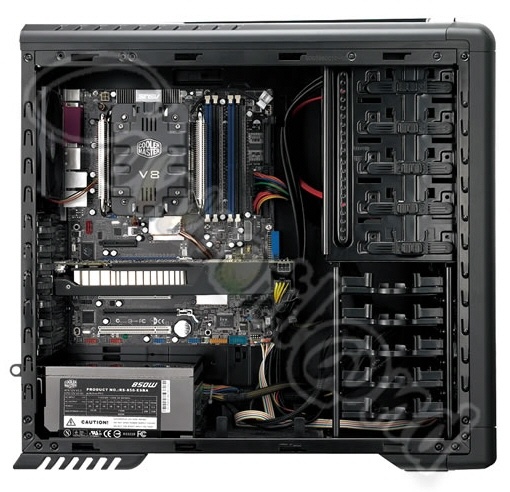 cooler_master_cm690_pure_black_02