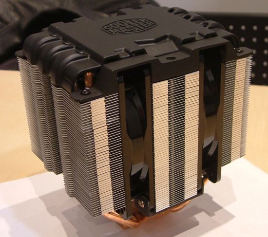 coolermaster_hyper_212_deluxe_550