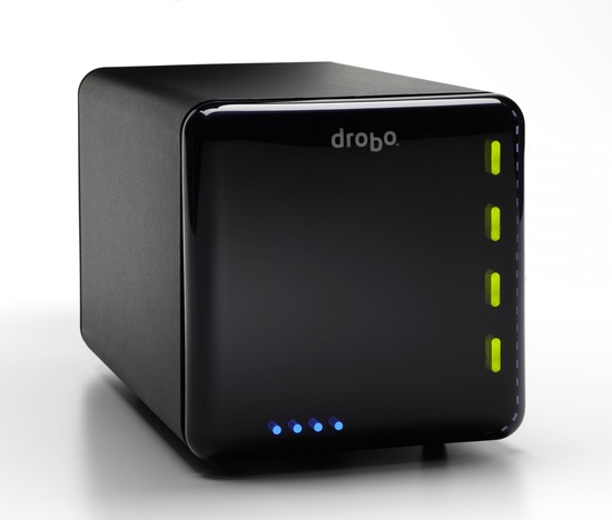 drobo_left_angle_hi_550