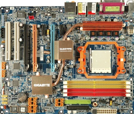 De Gigabyte GA-M59SLI-S5 ondersteunt op moment van schrijven nog geen Phenom