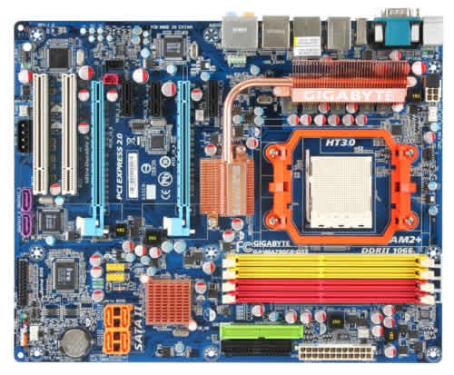gigabyte_gama790fxds5_02