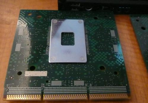 Standaard backplate op Nehalem moederborden?
