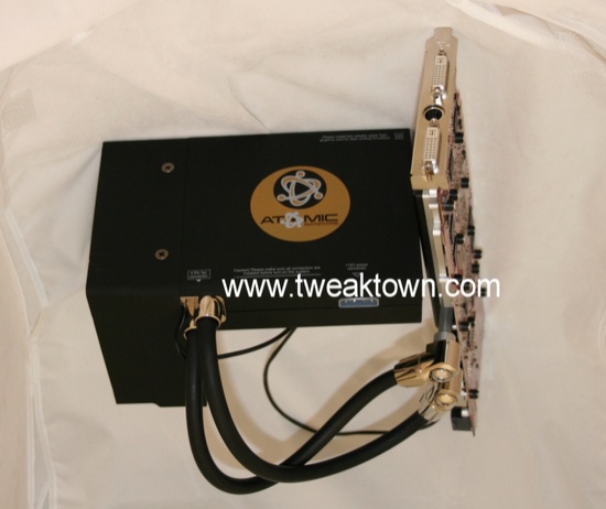 news_sapphireatomicx2water_02l_full_550