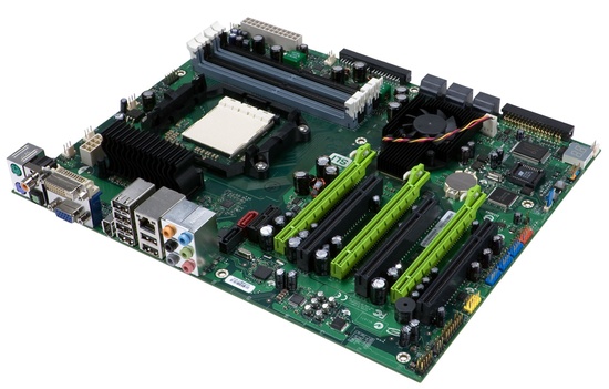 nvidia_780a_sli_550