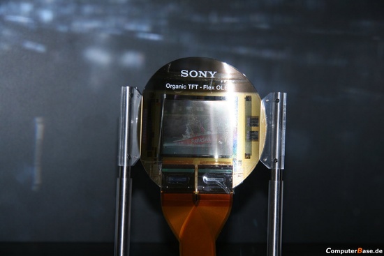 sony_oled_flexible_2.5_550