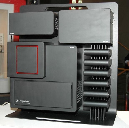 thermaltake_bmw_case_02_550