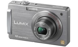 Panasonic Lumix DMC-FX550 Silver