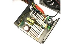 Scythe Stronger 700W