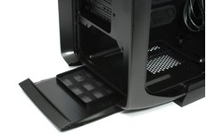 Corsair Graphite 600T