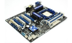 ASRock 890GX Extreme4
