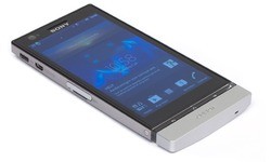 Sony Xperia P LT22i Silver