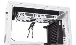 Hardware.Info Water cooled Mini-ITX