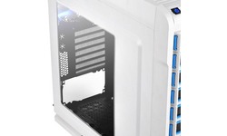 Thermaltake Chaser A31 Snow Edition