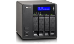 QNAP TS-421