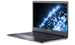 Samsung Ativ Book 9 (NP900X3E-K02AT)