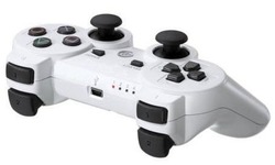 Sony PlayStation 3 500GB White + 2 DualShock Controller