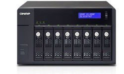 QNAP UX-800P