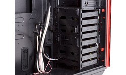 In Win 707 Red/Black