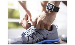 TomTom Runner GPS Running Watch Dark Pink