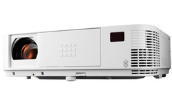 NEC M403W