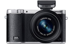 Samsung NX3000 20-50 kit Black