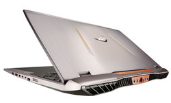 Asus GX700VO-GC009T