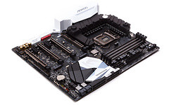 Gigabyte Aorus Z270X Gaming 9