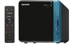 QNAP TS-453B-8G