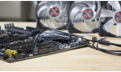 Cooler Master 1-to-3 RGB Splitter Cable