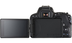 Canon Eos 200D 18-135 kit
