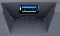 D-Link DIR-882