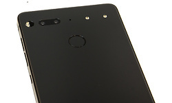 Essential Phone Black Moon