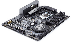 ASRock Z370 Taichi