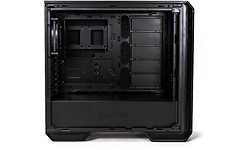 Be quiet! Dark Base 700