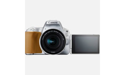 Canon Eos 200D 18-55 kit Silver